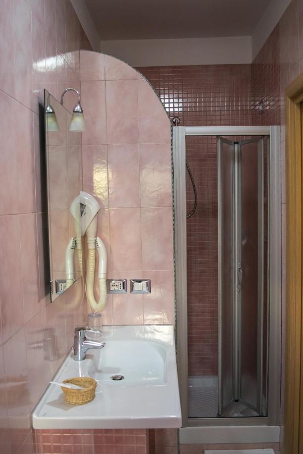 Hotel Ginevra Poggiomarino Dış mekan fotoğraf