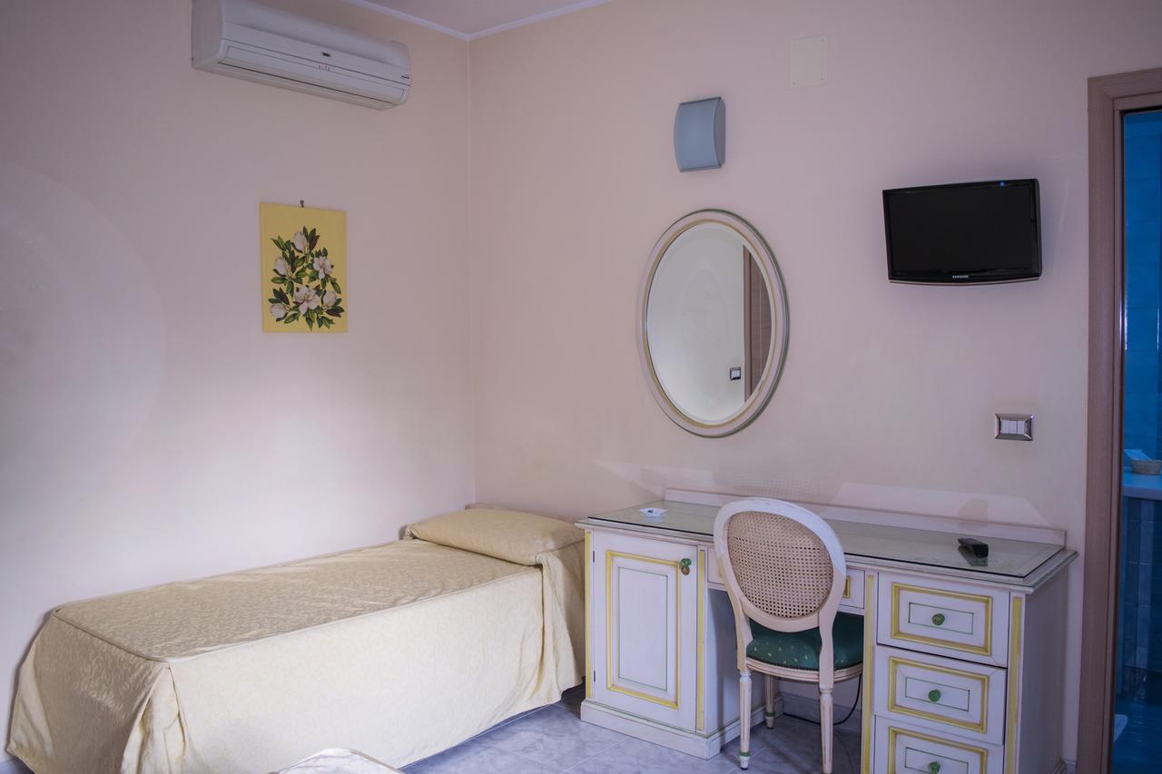 Hotel Ginevra Poggiomarino Dış mekan fotoğraf